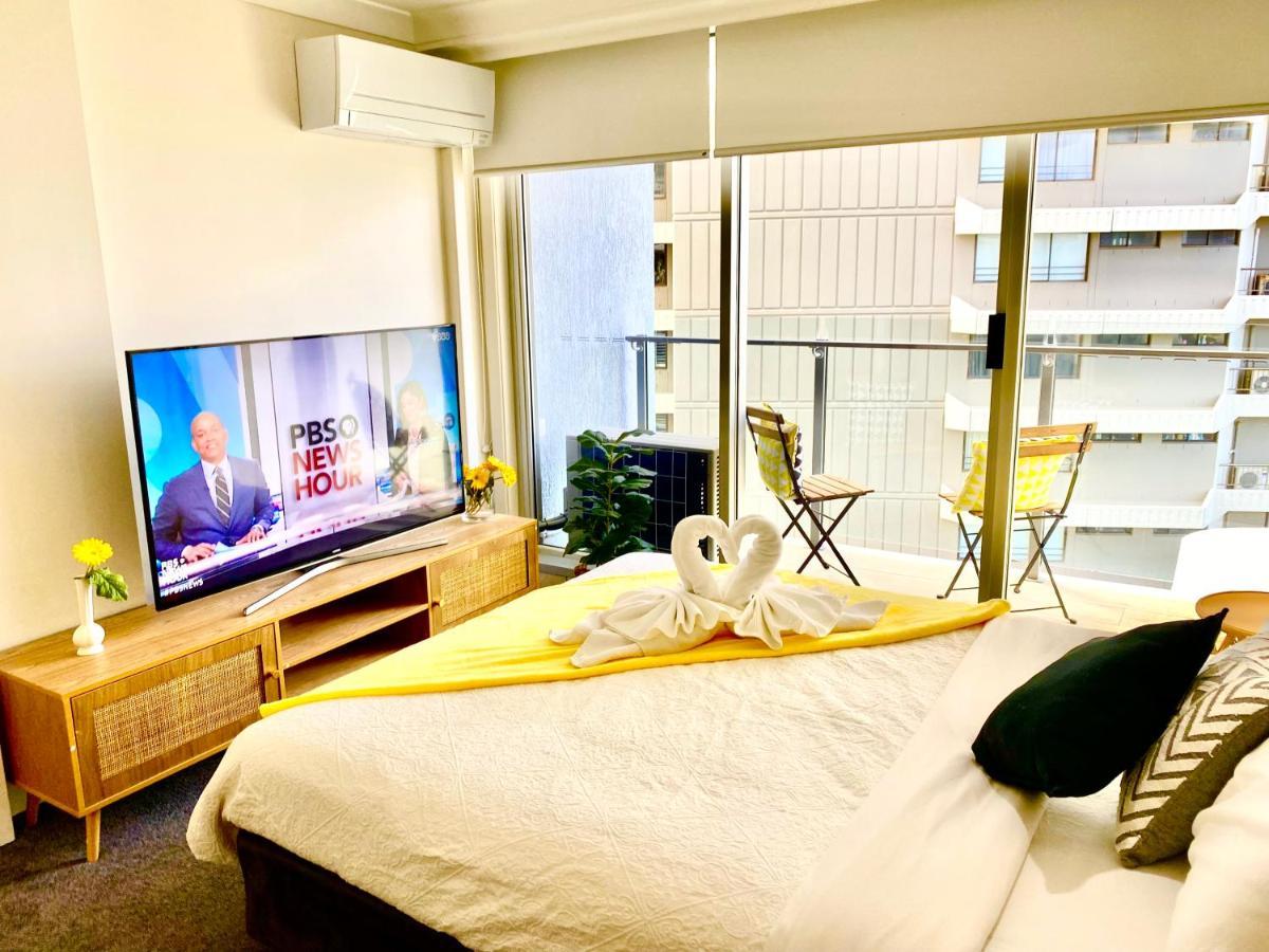 Ocean View 2br Main Beach Getaway Apartment